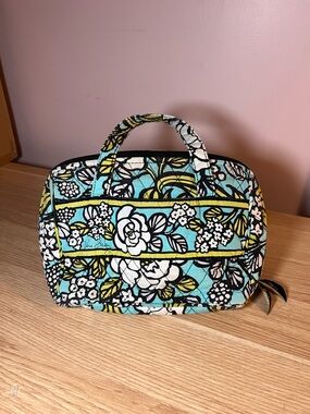 Vera Bradley Island Blooms Lined Cosmetic Bag Art Pouch